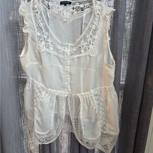 White Lace Sleeveless Top whimsy fairy lacy cottagecore boho Panilli L blouse